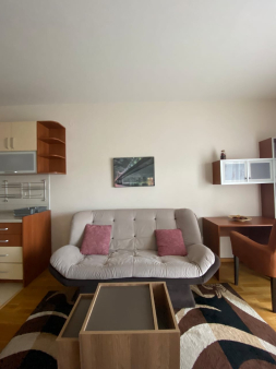 Izdavanje garsonjera City kvart
