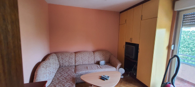 IZDAVANJE, GARSONJERA STARI AERODROM