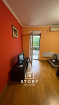 Izdavanje / Jednosoban stana kod klinike Codra