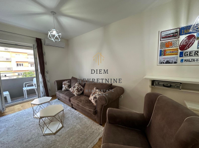 Izdavanje jednosobnog namjestenog stana