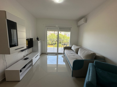 Izdavanje komfornog jednosobnog namjestenog stana