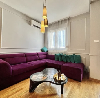 Izdavanje, lux jednosoban stan 45m2