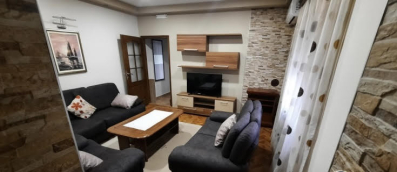 Izdavanje, namjesten dovosoban stan 55m2