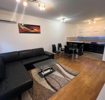 Izdavanje, nov svosoban stan 65m2