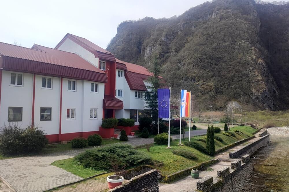 Jakićev kabinet: Opština Šavnik će dvije decenije od obnove nezavisnosti odgovorno, dostojanstveno...