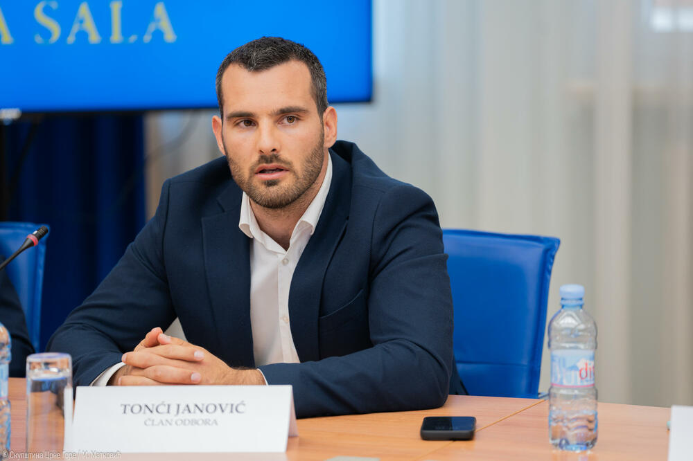 Janović: Nedopustivo je da se Backoviću ili bilo kome nanosi materijalna šteta i ugrožava bezbjednost