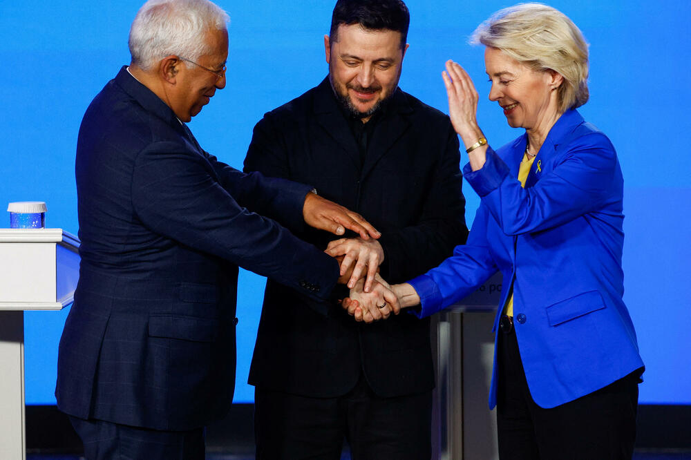 Jedinstvo na riječima, podjele na djelu