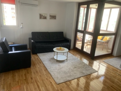 Jednosoban, Blok V, 60m2/ VI, 400