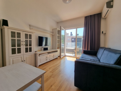 Jednosoban moderno opremljen stan u kompleksu The Old Bakery u Budvi (NA DUZI PERIOD)