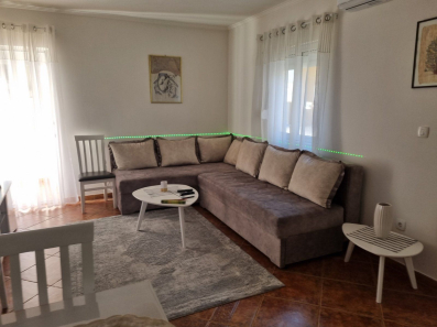 Jednosoban namesten stan,Adok,Budva (NA DUZI PERIOD)