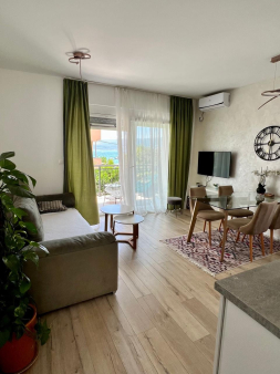 Jednosoban namješten stan, 40m2, Seljanovo, Tivat