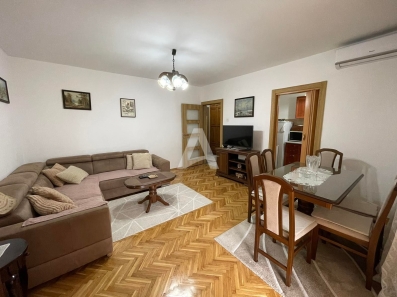 Jednosoban opremljen stan na duzi period -Budva. DOSTUPAN OD 01.06