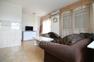 Jednosoban stan 55m2, Tološi - IZDAVANJE