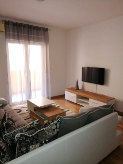 Jednosoban stan, 49m2, Tuški put, Izdavanje