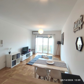 Jednosoban stan, Stari aerodrom, 48m2, Izdavanje