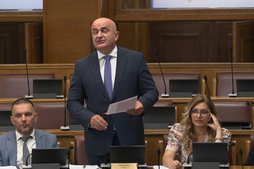 Joković: Zaustavljamo gradnju objekata u maslinjacima i devastaciju