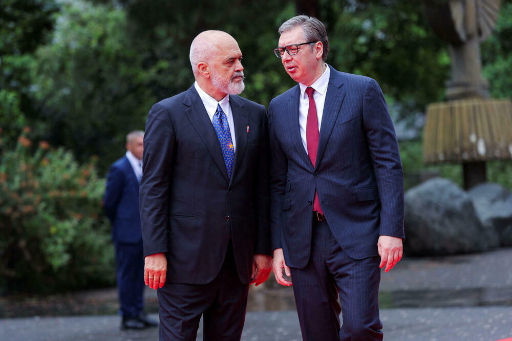 Kad god je Vučić izolovan, Rama je spreman da mu pritekne u pomoć