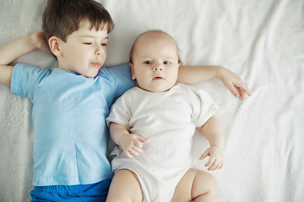 Kako pripremiti dijete za dolazak bebe i spriječiti ljubomoru