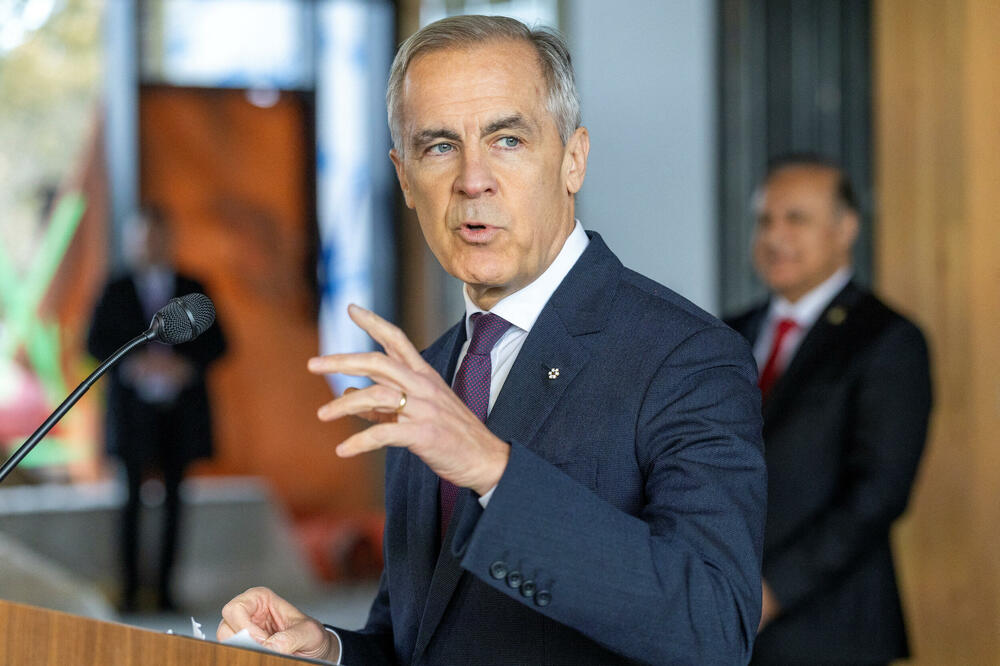 Karni: Prošli su dani kada je naša vojska trošila 70 odsto budžeta u SAD