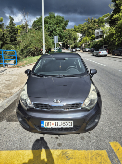 KIA Rio 1.4 CRDI EX FUN 2012. godiste, presao 127 000km. Prvi vlasnik.  Auto je kupljen u KIA salonu