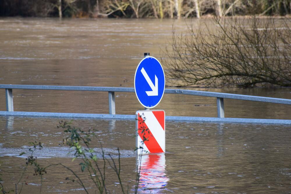 Kiša uništila dionicu puta kod kuće Madžgalja, mještani odsječeni