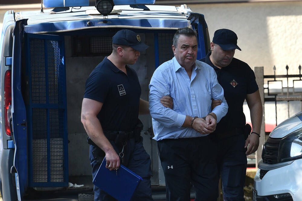 Knežević (opet) nudi poravnanje, Vlada formirala Radnu grupu