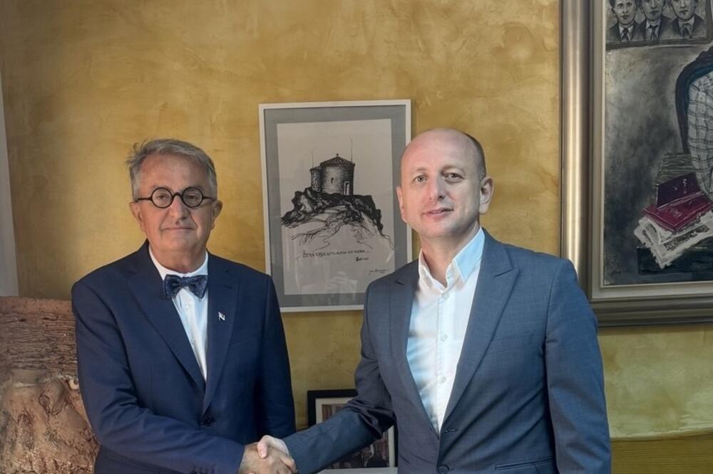 Knežević: Zadovoljstvo što Srbija postaje najjača vojna i ekonomska sila u regionu