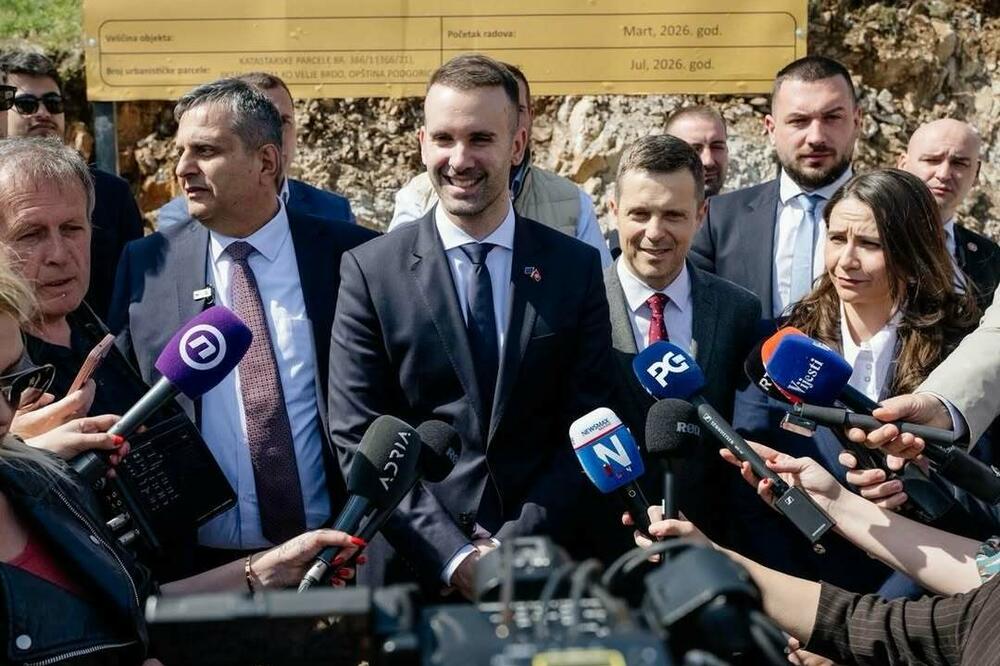 Ko je dao pogrešne podatke