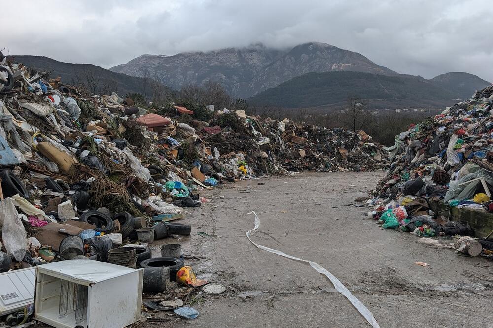 Komunalci u svađi, otpad se gomila: Nastavljen sukob preduzeća iz dvije opštine, sud ne vidi ugrožavanje javnog interesa