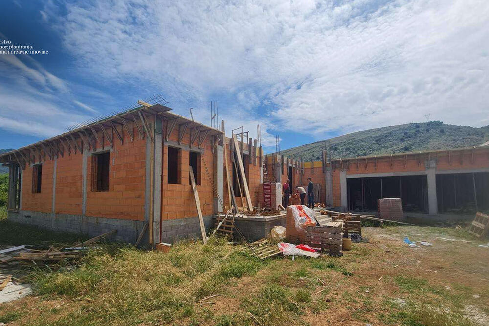 Kontrola bespravne gradnje u Tuzima, evidentirano više desetina objekata, procesuirano 16 osoba