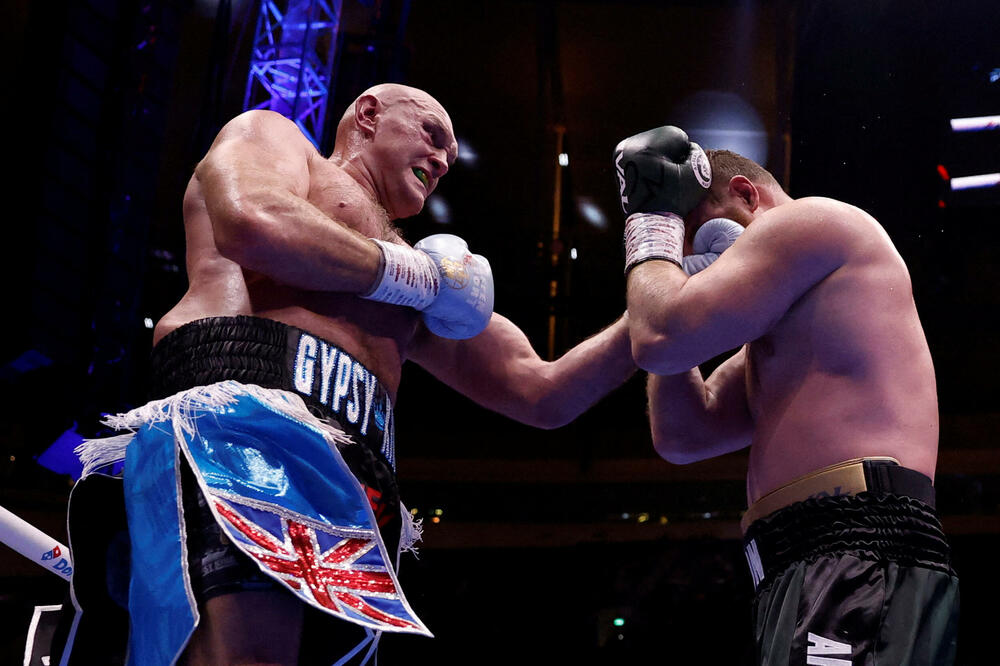 Kralj cigana vratio se u velikom stilu, Fjuri spreman za Borbu za Britaniju