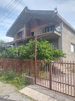 KUĆA KONIK CN6109