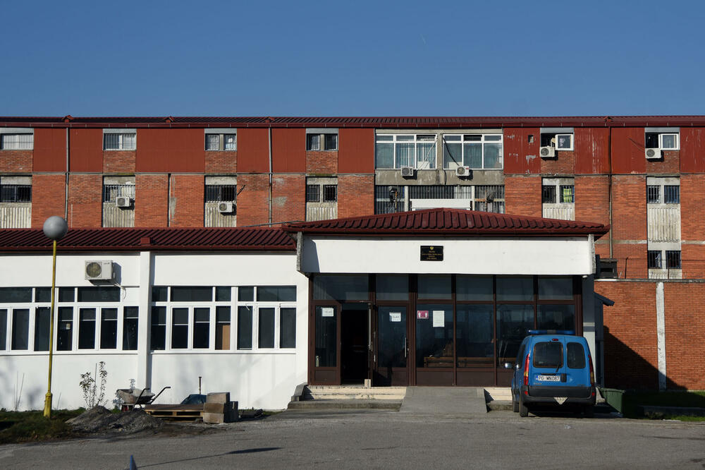 Laković poslat u Spuž, novinarka Jovanović saslušana u tužilaštvu