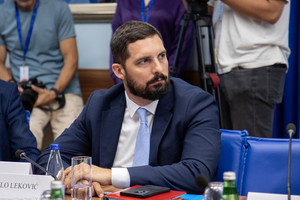 Leković: Kukavički čin Mila Đukanovića, ko je čist pred istinom nema razloga da se krije