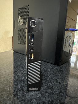 Lenovo ThinkCentre Mini PC