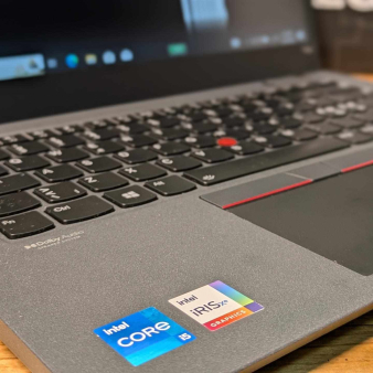 Lenovo Thinkpad T14s (11 th gen CPU)