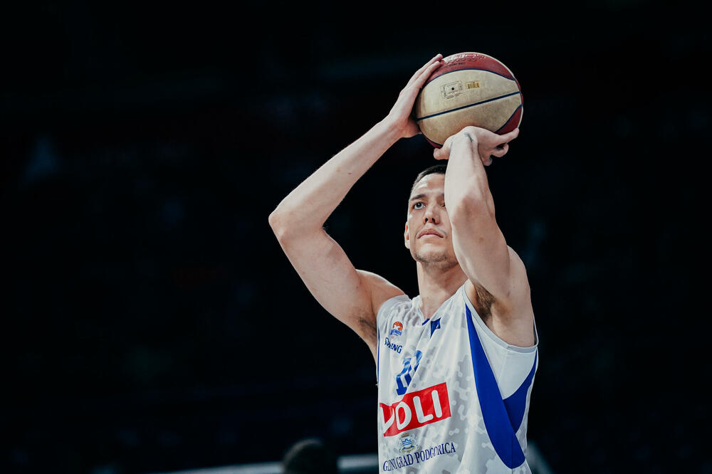 LIVE BLOG: Partizan - Budućnost Voli: "Plavi" sanjaju brejk u Beogradu 24:19 (1. četvrtina)