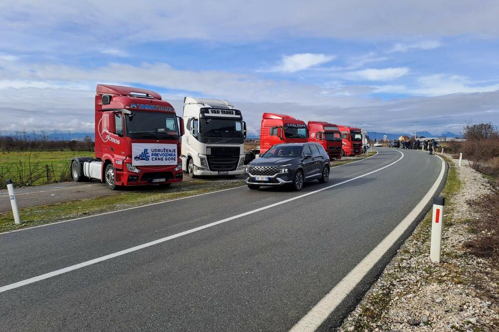 Lješnjak: Protest prevoznika protiče mirno, još uvijek bez poziva nadležnih za sastanak