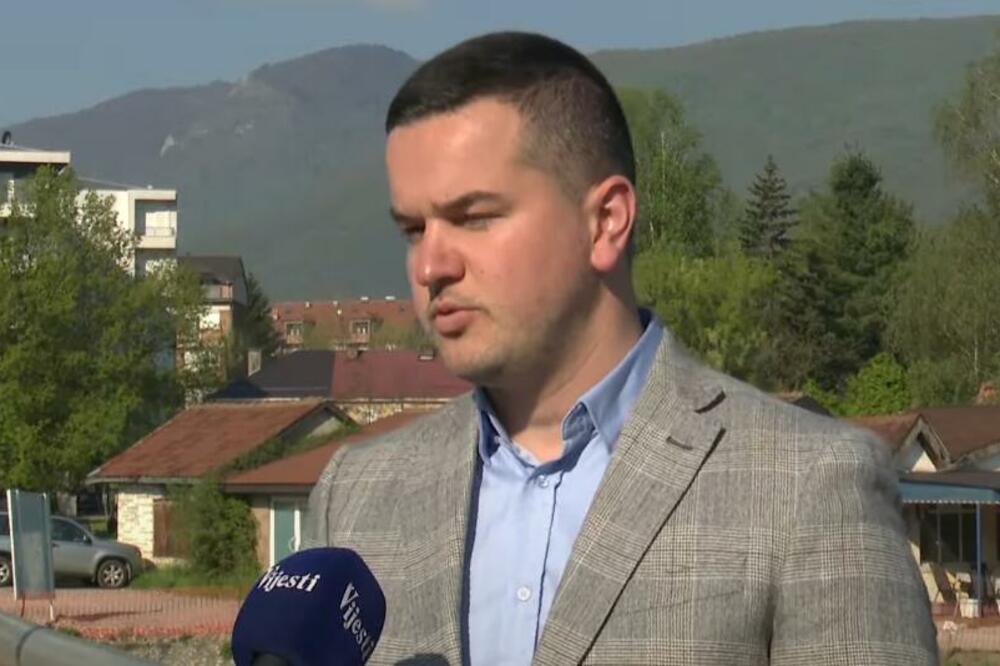 Lutovac vjeruje da će Alabar investirati na Jelovici