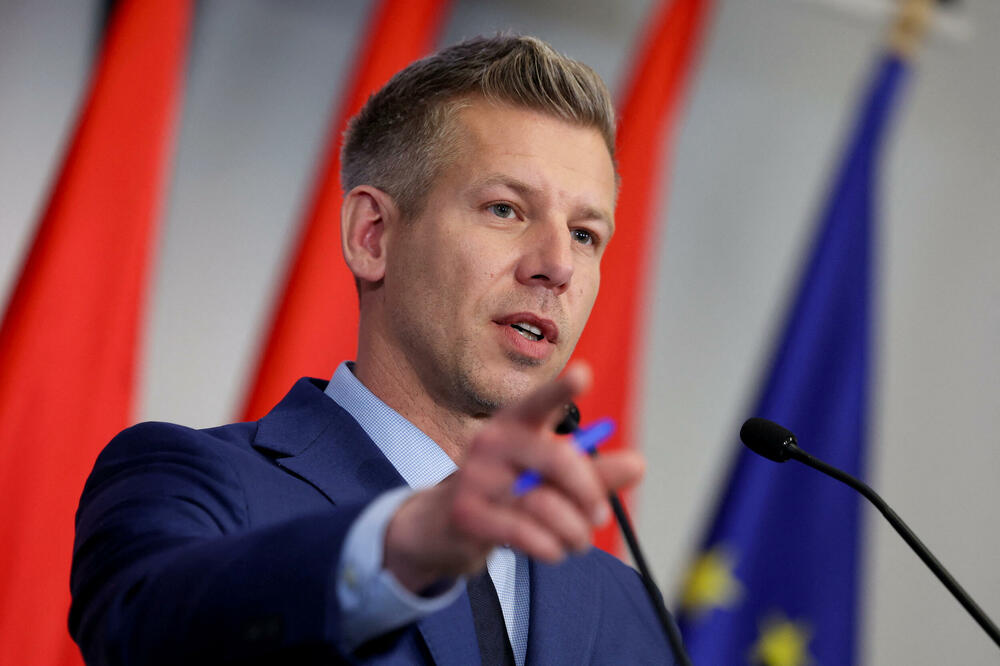 Mađar pozvao predsjednika Mađarske i vodeće sudije da podnesu ostavke do 31. maja