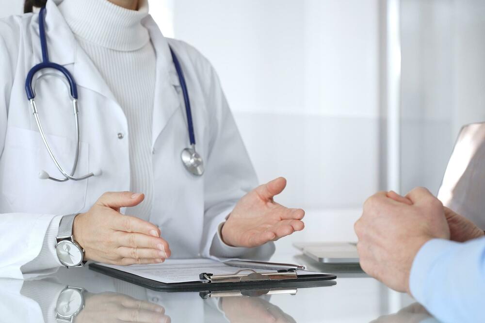 Majčinstvo prepreka za dopunski rad: Ispituje se da li su DZ Podgorica i Ministarstvo zdravlja diskriminisali doktorku