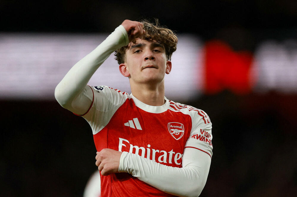 Maks Douman - Artetina magija ili ludost u najtežem mogućem trenutku