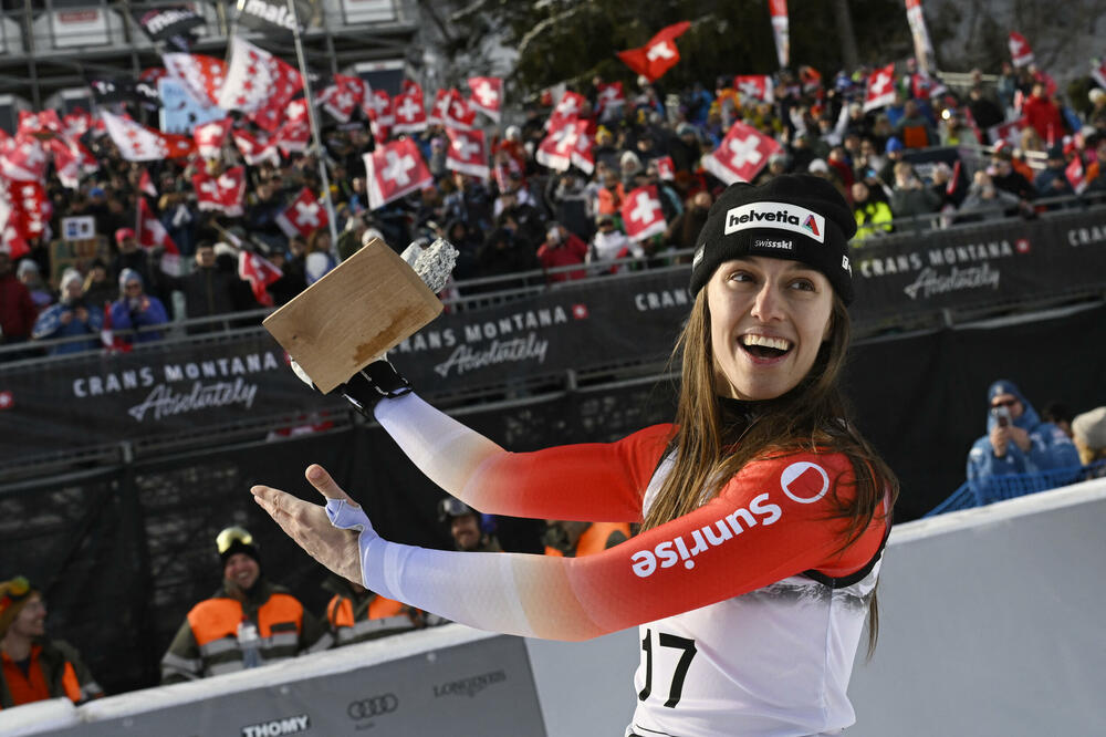 Malori Blan pobjednica superveleslaloma u Kran-Montani