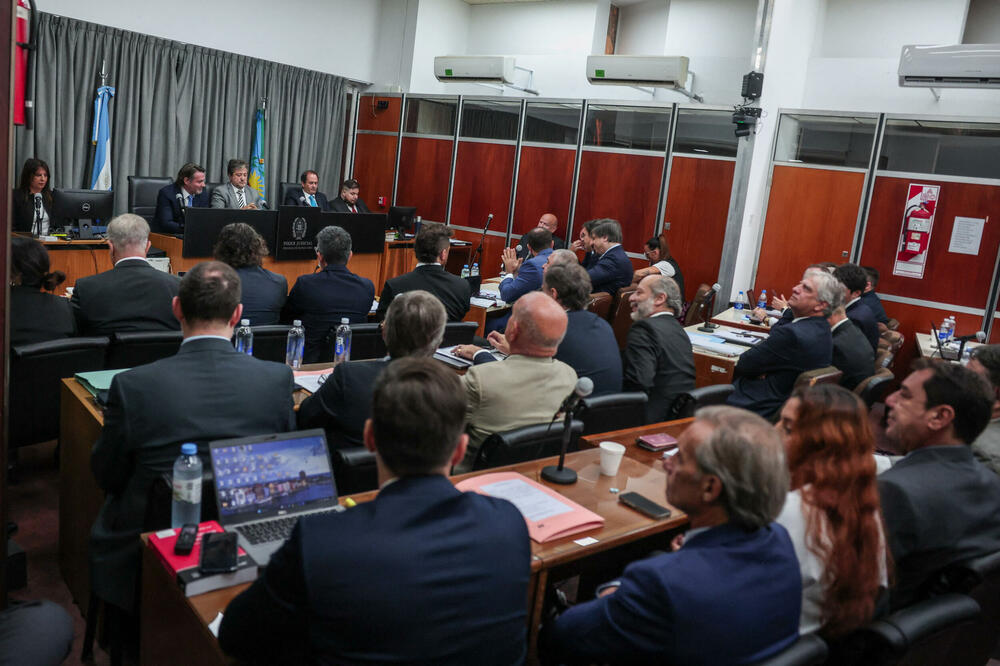 Maradonina ćerka kritikovala ljekara na suđenju povodom smrti njenog oca