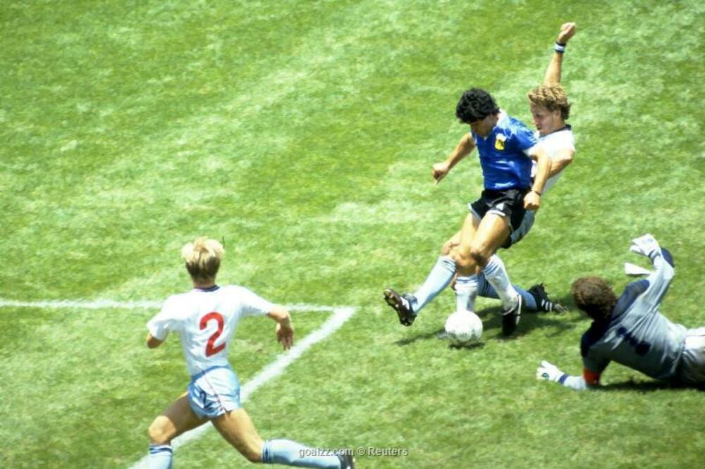 Maradonina Zlatna lopta sa SP 1986. godine na aukciji u junu