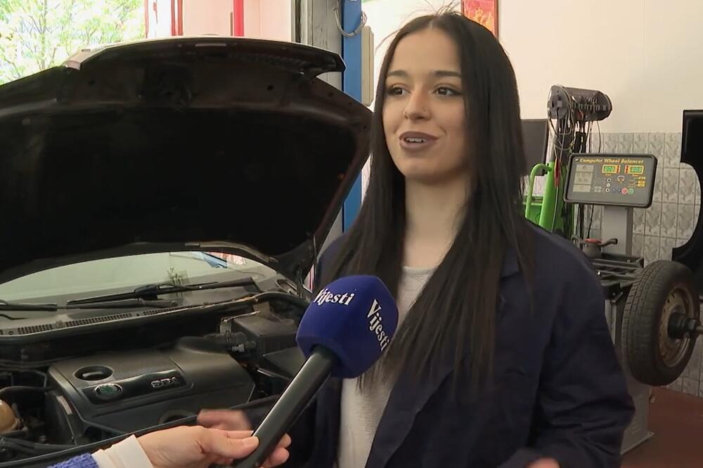 Marija Bojović - prva djevojčica na smjeru za automehaničare: "Rušiti stereotipe je teže nego popravljati motore"