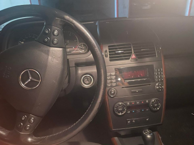 Mercedes A180