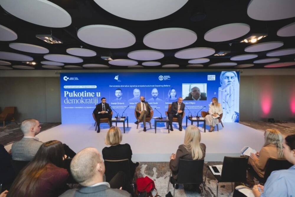 Milivojević: Nemojte da sumnjate da Andrija Mandić nije kupio kartu za Ameriku, da se i on dogovori kao Dodik