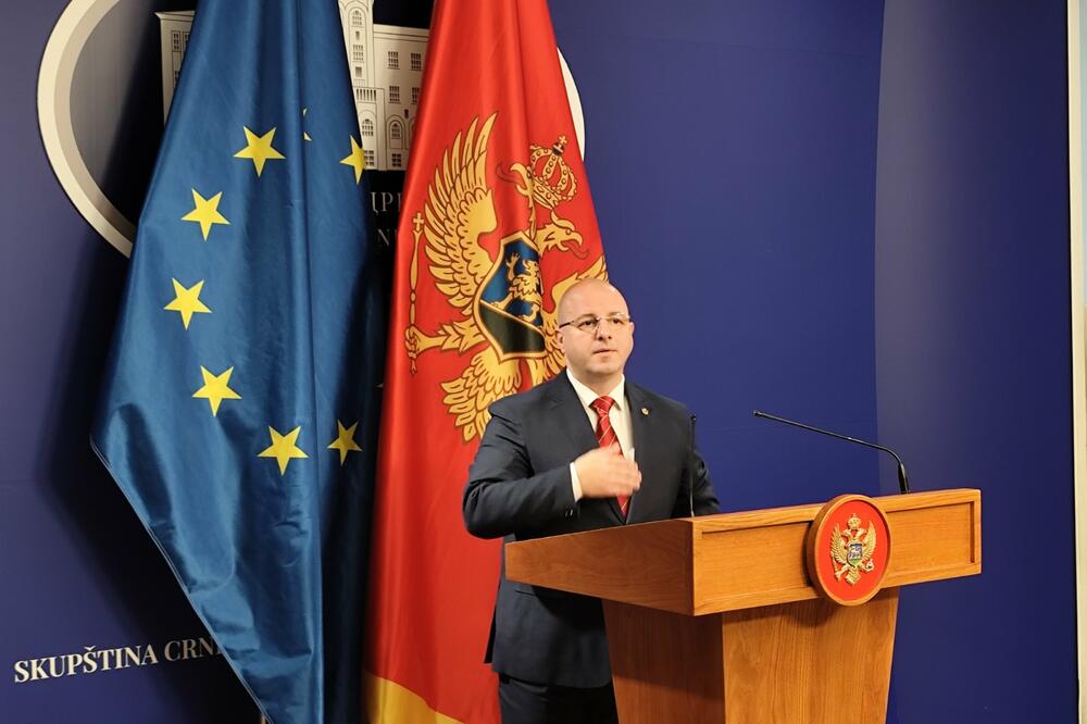 Milović: Podnijeta krivična prijava protiv Batute zbog zloupotrebe položaja