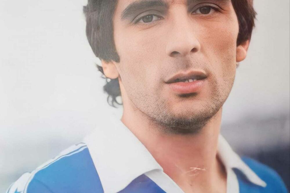 Miša Folića sam gledao sa topole, Tonko je plesao i po blatu, Deja sam naučio da udara glavom